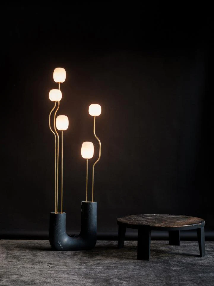Comet Floor Lamp - ∅ 18.9″ x H 66.9″ / Dia 48cm x H 170cm / Black+Gold / UK plug