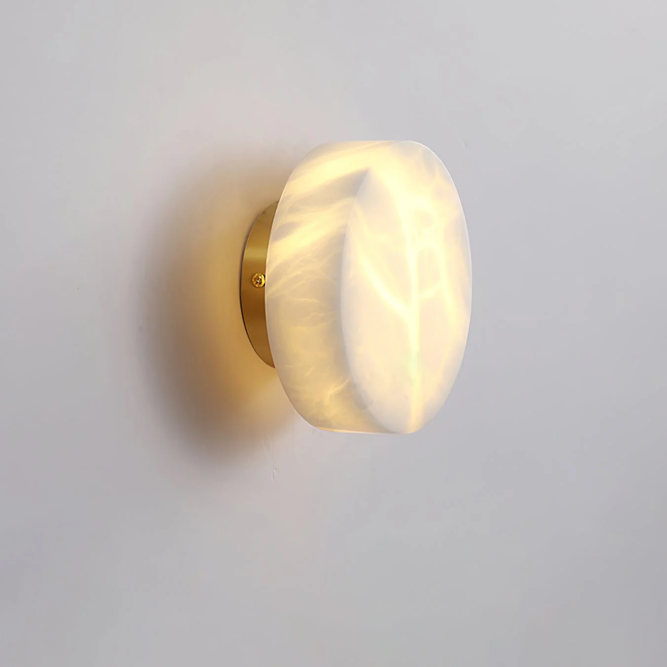 Настенный светильник Cylindrical Alabaster - ∅18см х 7см, черный, белый, теплый свет