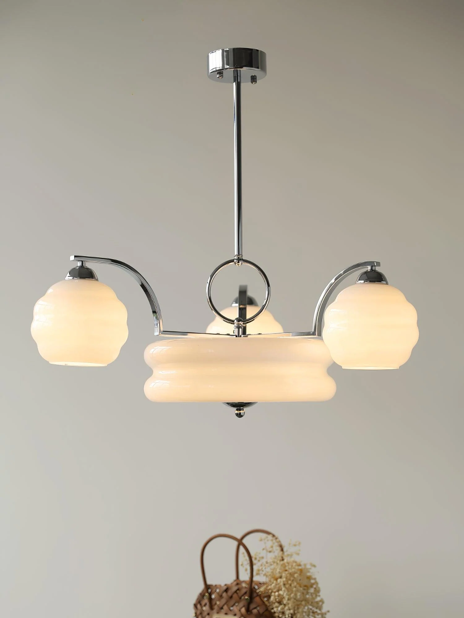 Люстра Art Deco Vintage - 3+1 плафона ∅62см x 28см, золотой, белый