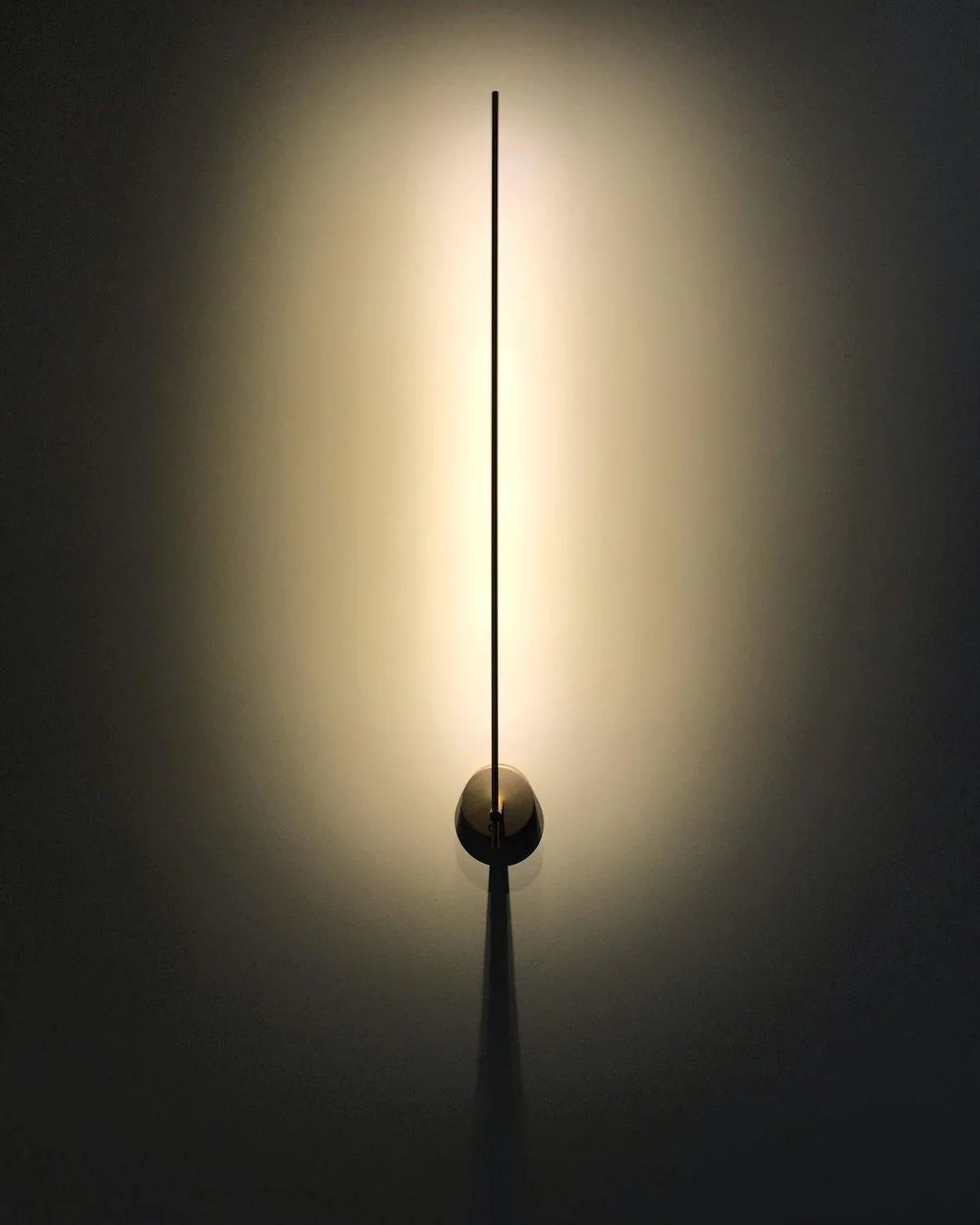 Light Stick V Sconce - Set of 2 / Gold / Warm Light