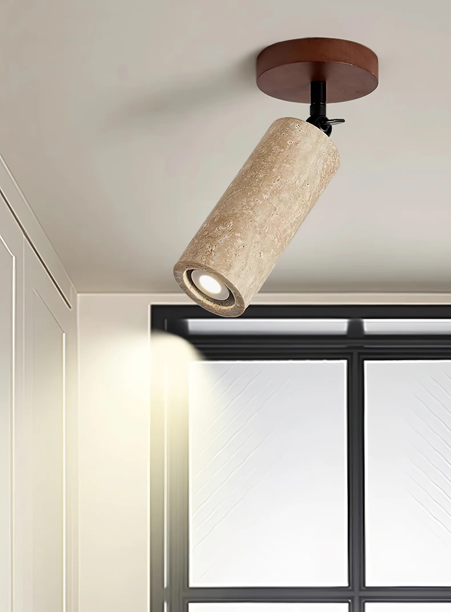 Настенный светильник Versa Stone Adjustable - модель A, ∅10см x 24см, орех, желтый травертин