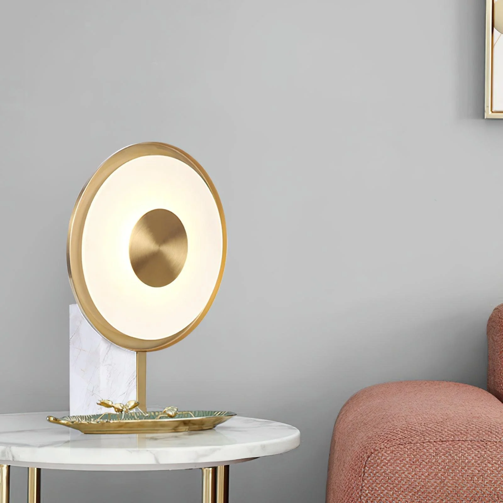 Roche Bobois Table Lamp - ∅ 13″ x H 17.3″ / Dia 33cm x H 44cm / White+Gold / UK plug