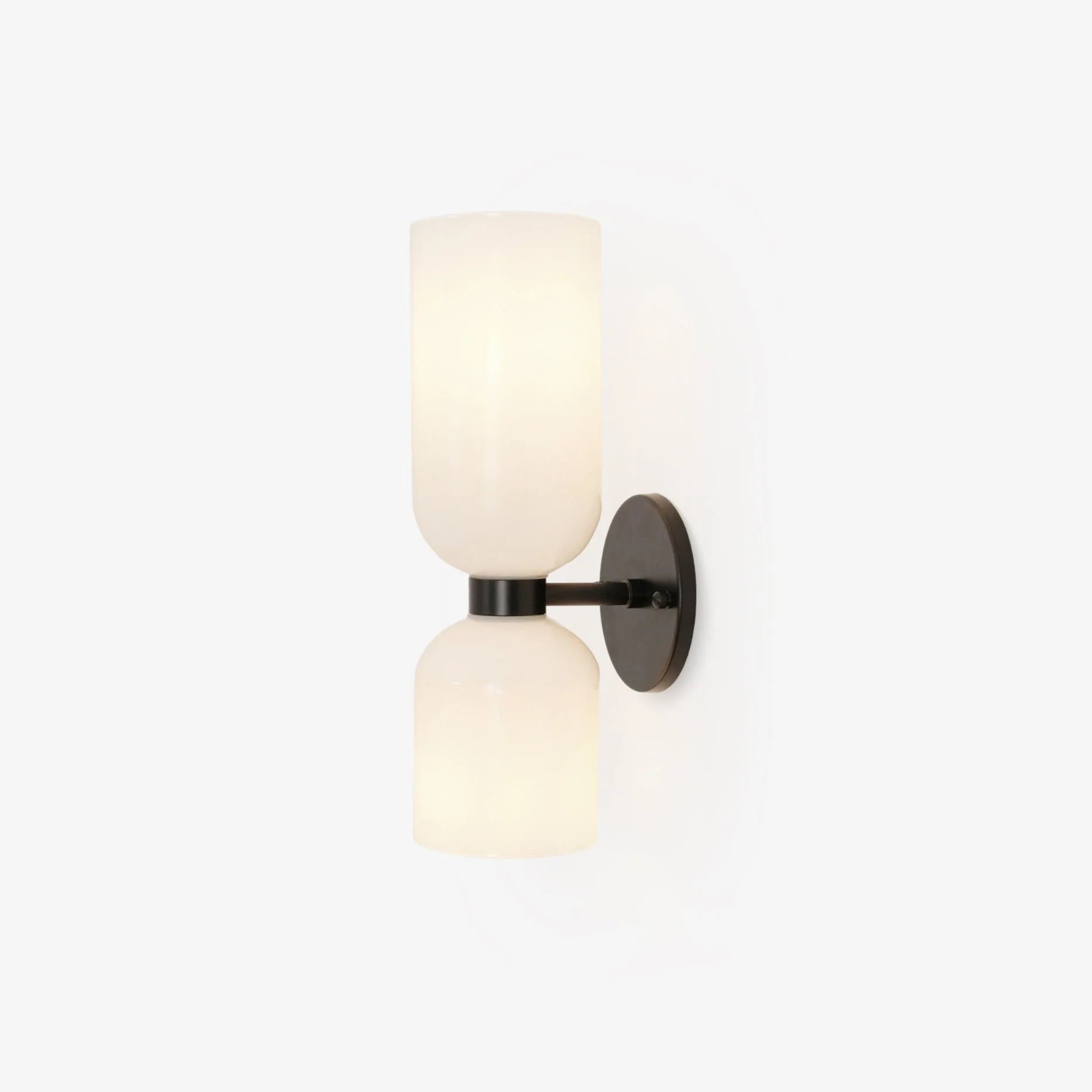 Edie Wall Lamp - ∅ 4.7″ x H 13.8″ / Dia 12cm x H 35cm Set of 2 / Brass / Clear