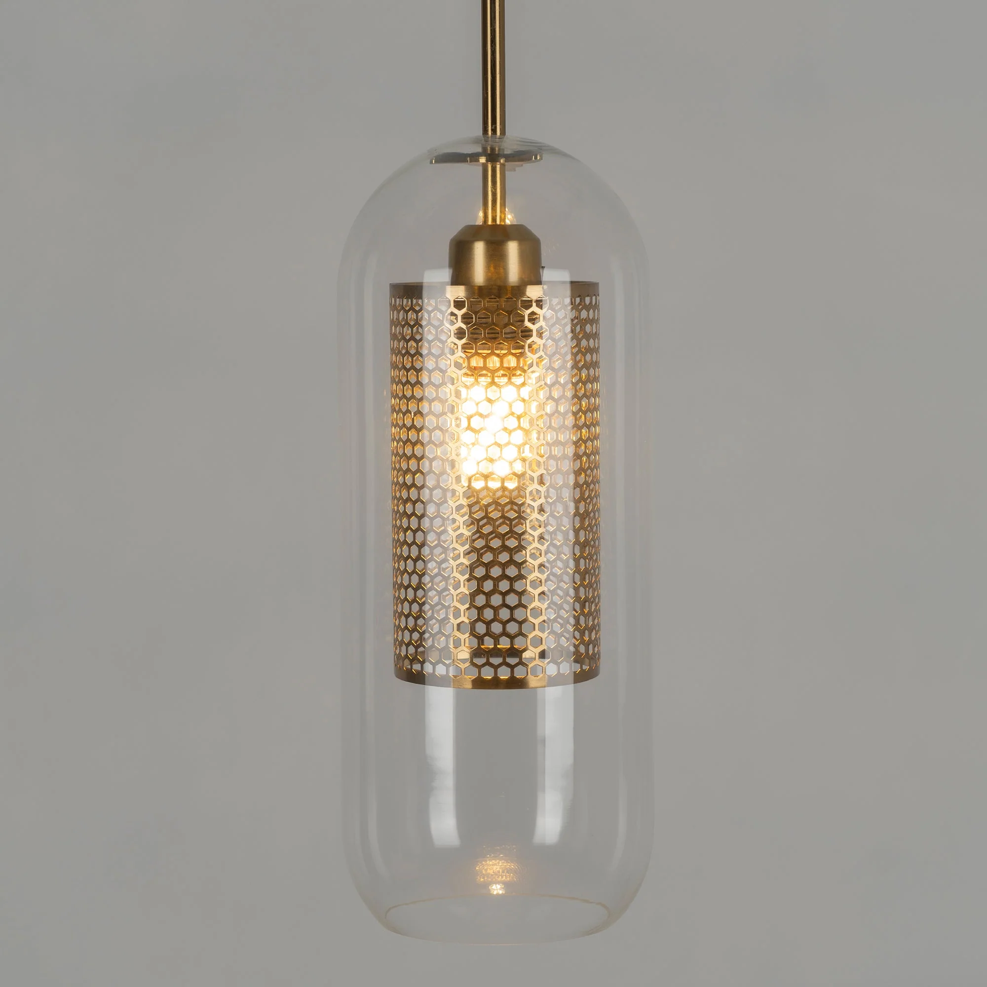 Подвесной светильник Chiswick Glass - груша, ∅25см x 28см, черный, стекло
