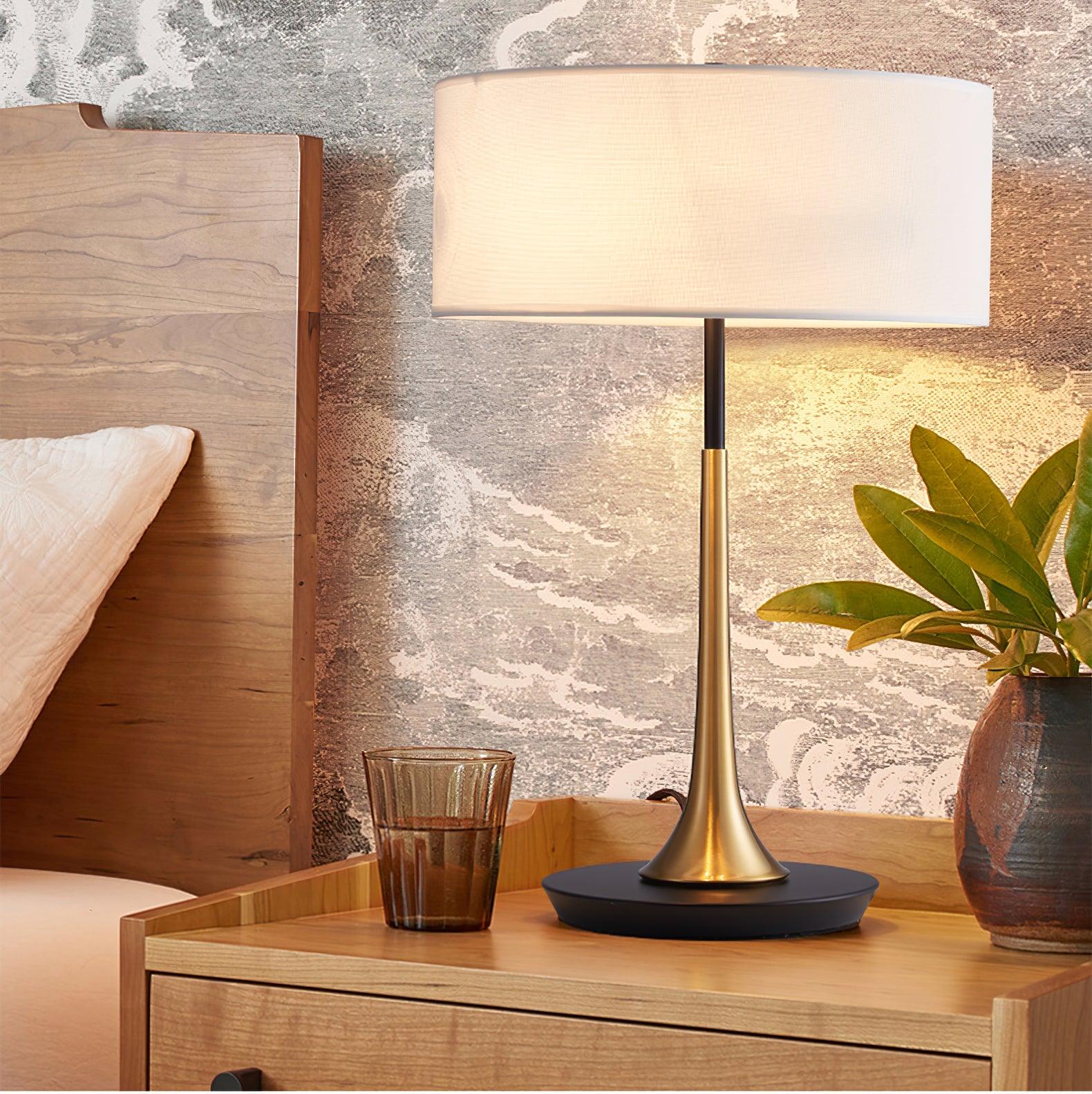 Dana Table Lamp - ∅ 14.1″ x H 21.6″/ Dia 36cm x H 55cm / Black & Gold / UK plug