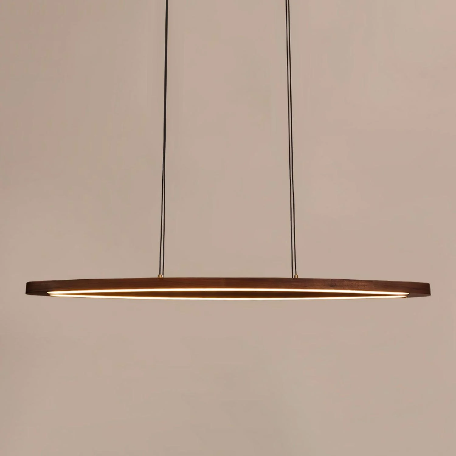 Подвесной светильник Walnut Arc Linear - 90см x 15см x 150см, орех, теплый свет
