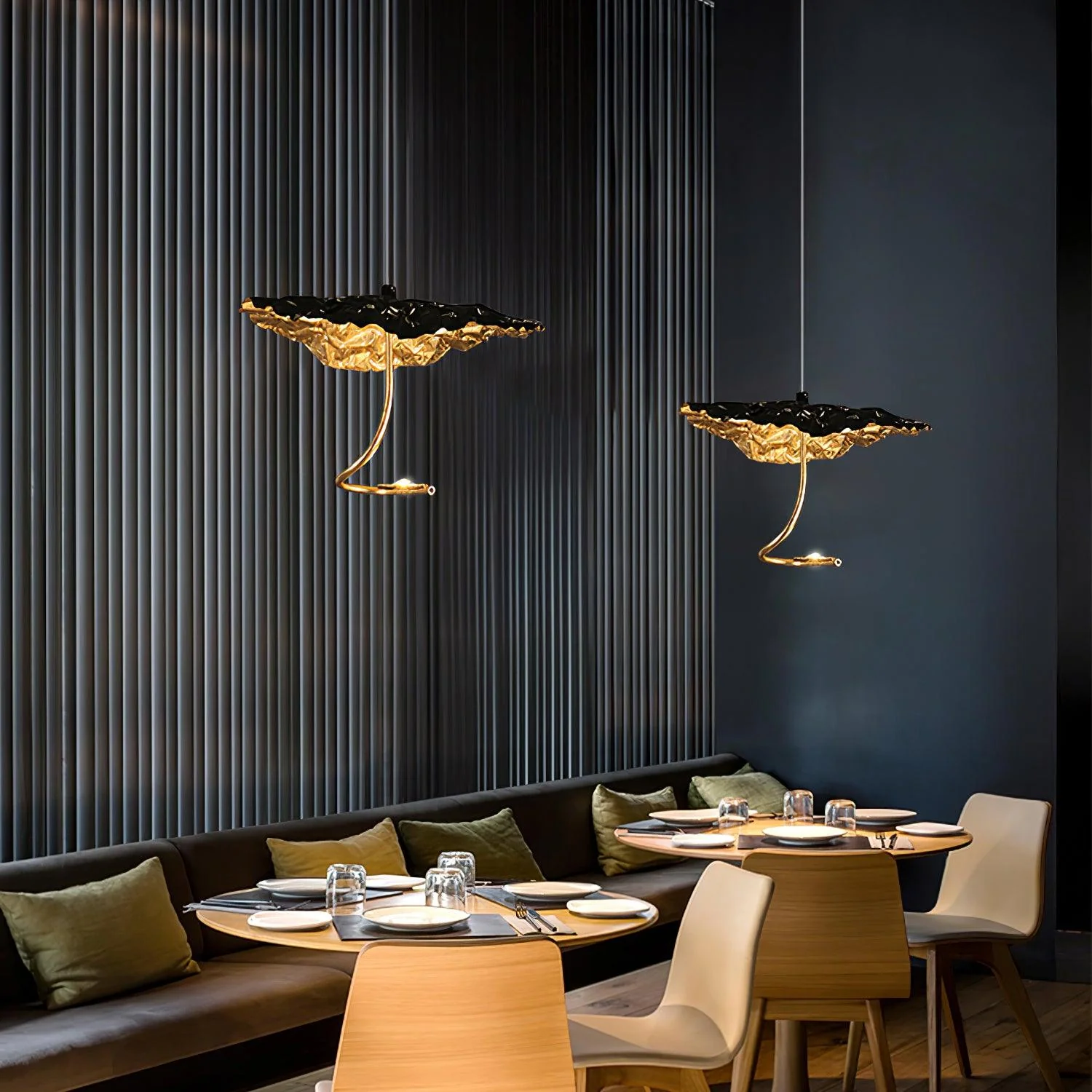 Люстра Brass Aviary Constellation - 1 подвес ∅25см х 15см, латунь, черный, теплый свет