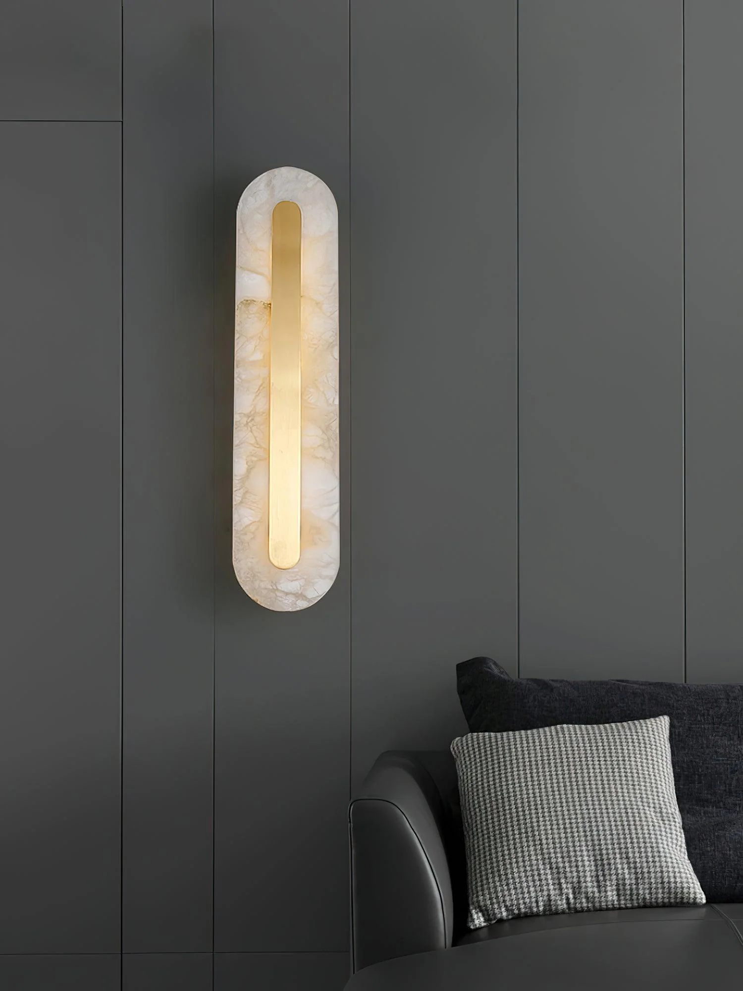 Alabaster Rounded Wall Light - ∅ 5.5″ x H 23.6″ Set of 2 / White＆Brass / Warm Light