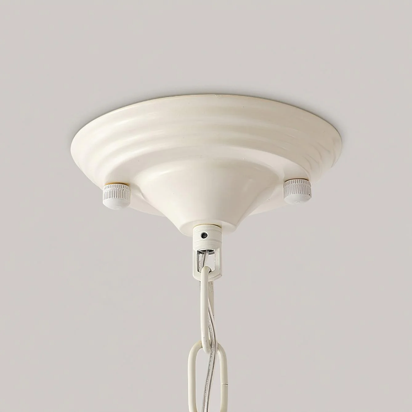Люстра Curved Arm Bell - 8 плафонов ∅80см x 40см, белый