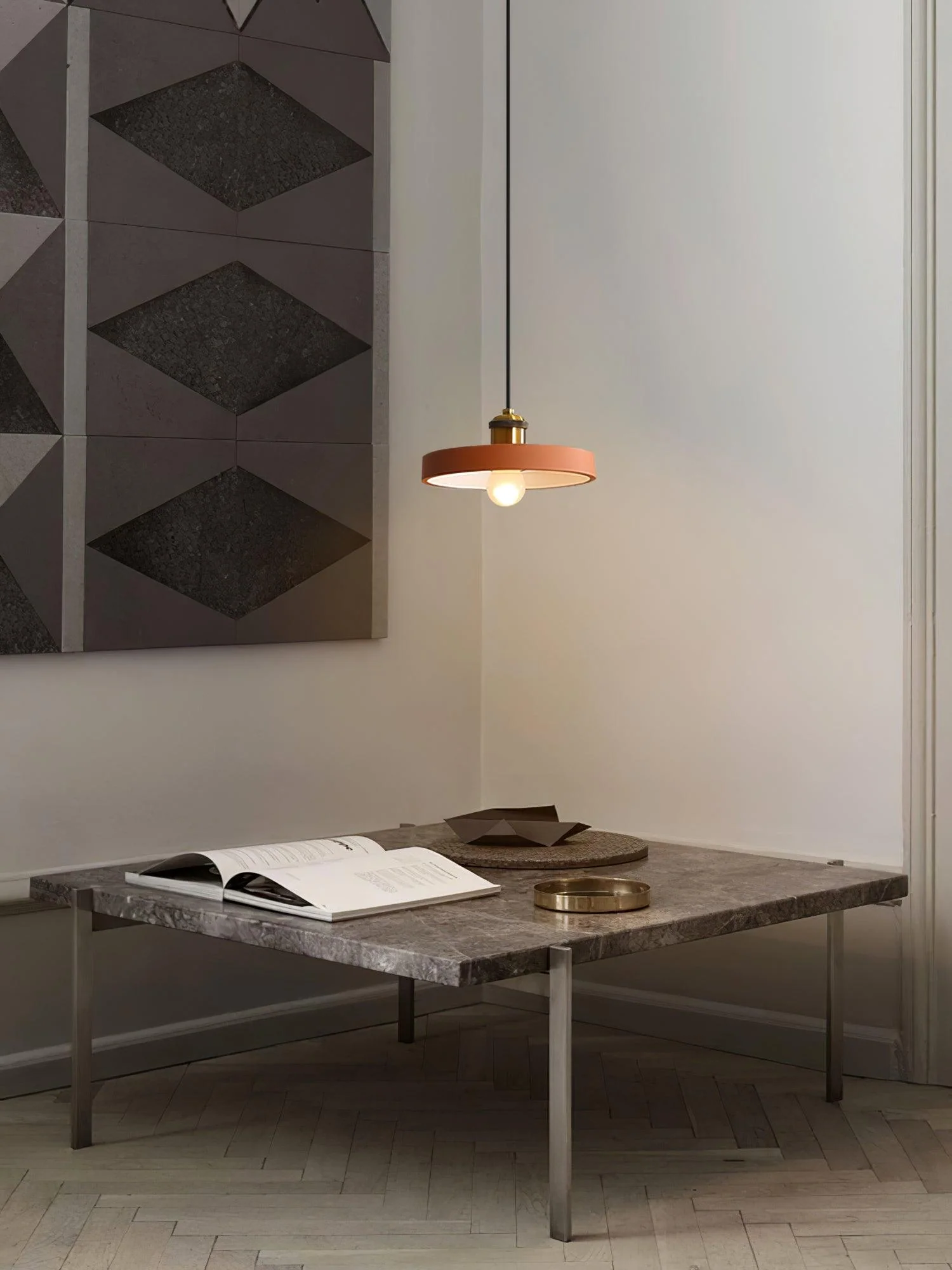 Подвесной светильник Resin Geometric модель C - ∅16см x 12см, оранжевый