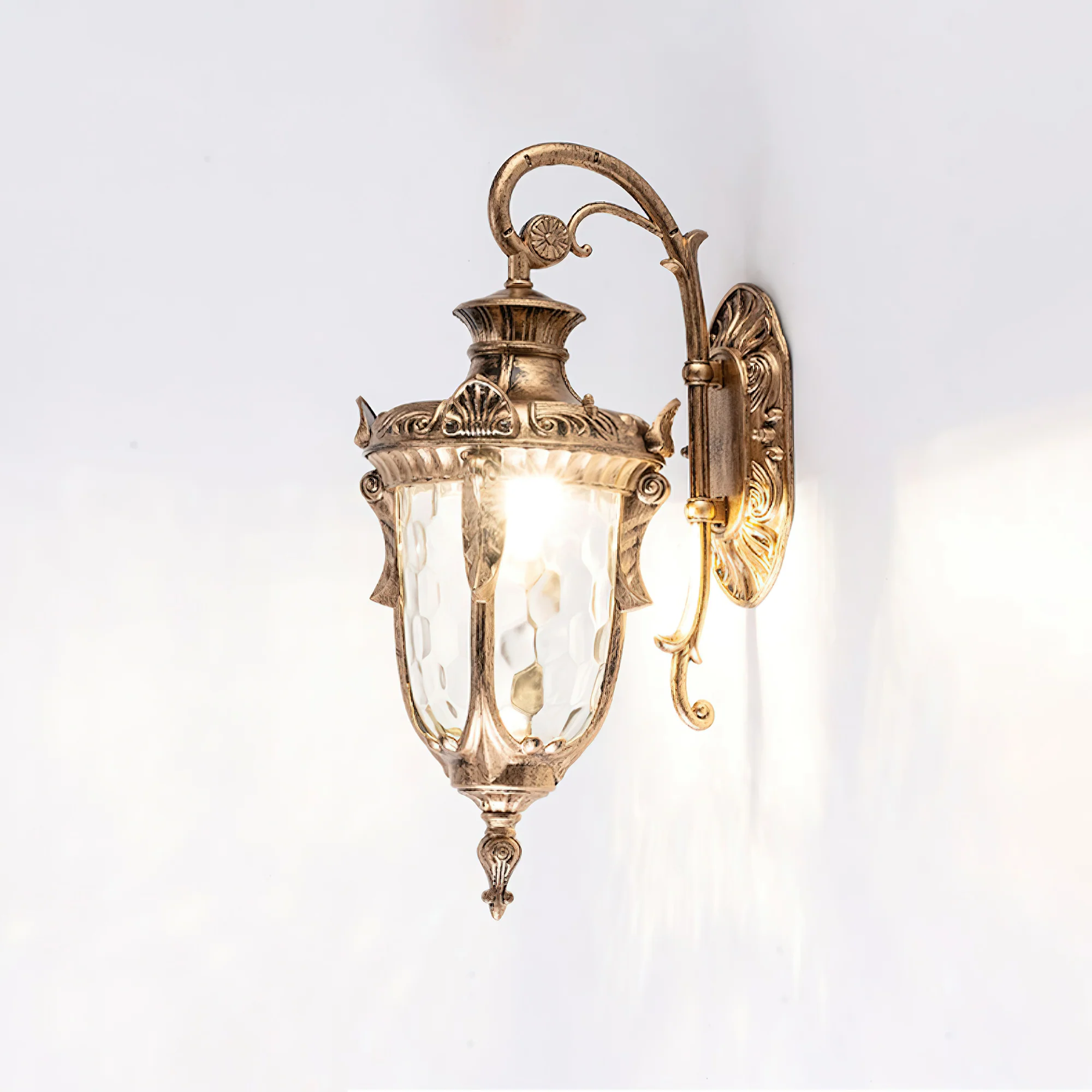 Heritage Outdoor Wall Lamp - L 10.2” x W 7.5” x H 20.5” / Gold / Set of 2