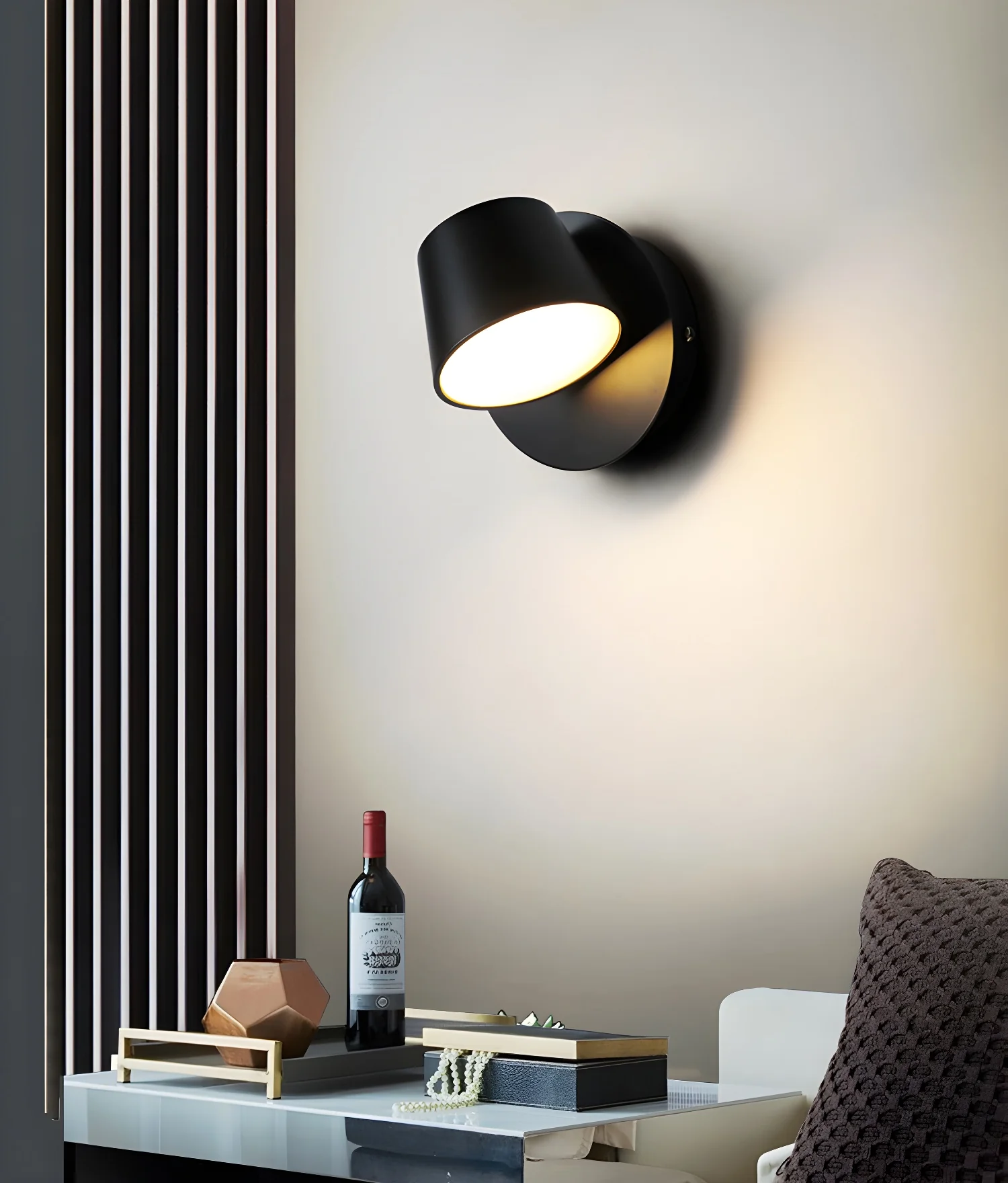 Настенный светильник Angle Adjustable Reading - 1 источник света ∅12см х 12см, черный, теплый свет