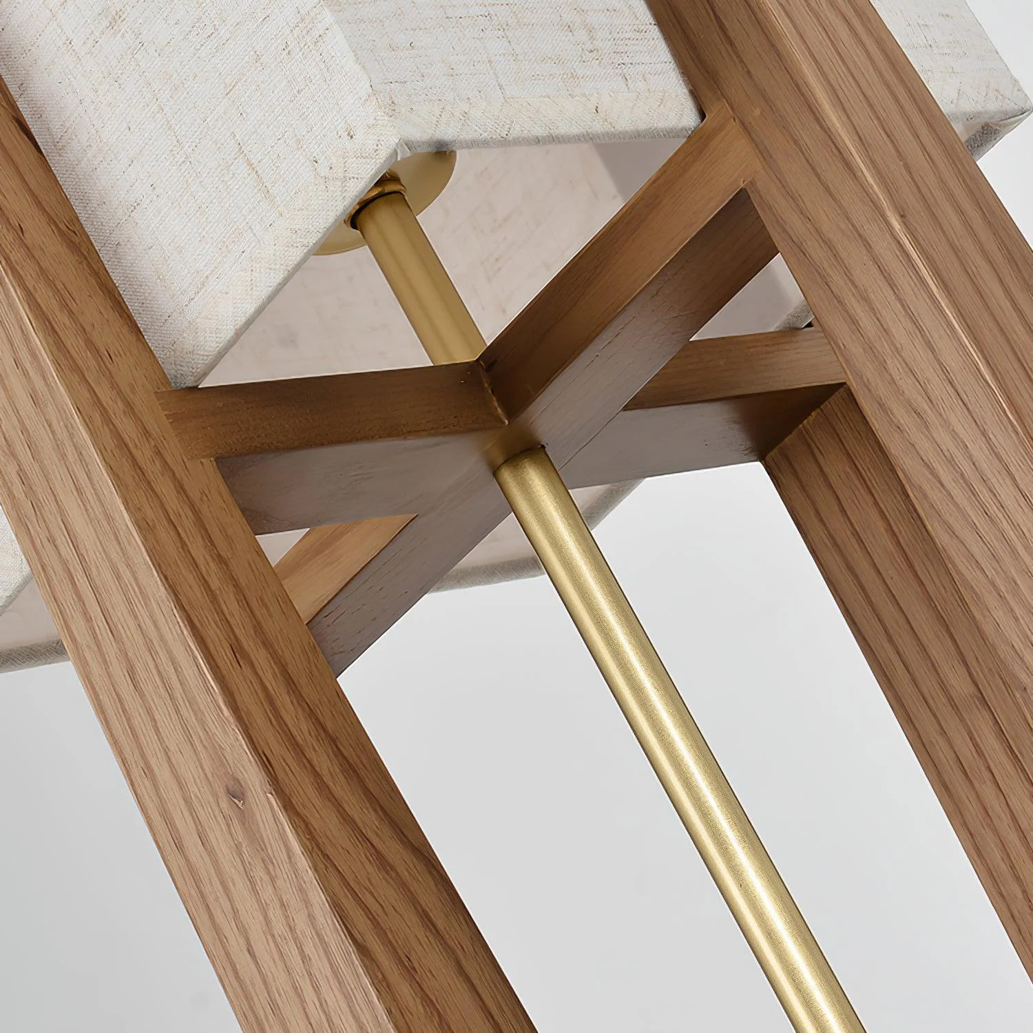 Fairbanks Floor Lamp - ∅ 9.1″ x H 20.5″ / Dia 23 cm x H 52 cm / Dark wood color / AU plug