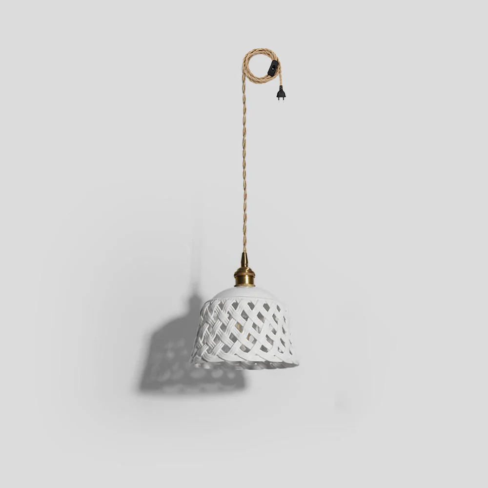 Подвесной светильник Openwork Ceramic Pendant Swag - 2 подвеса ∅15см x 10см, латунь, белый