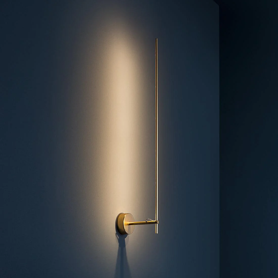 Light Stick V Sconce - Set of 2 / Gold / Warm Light