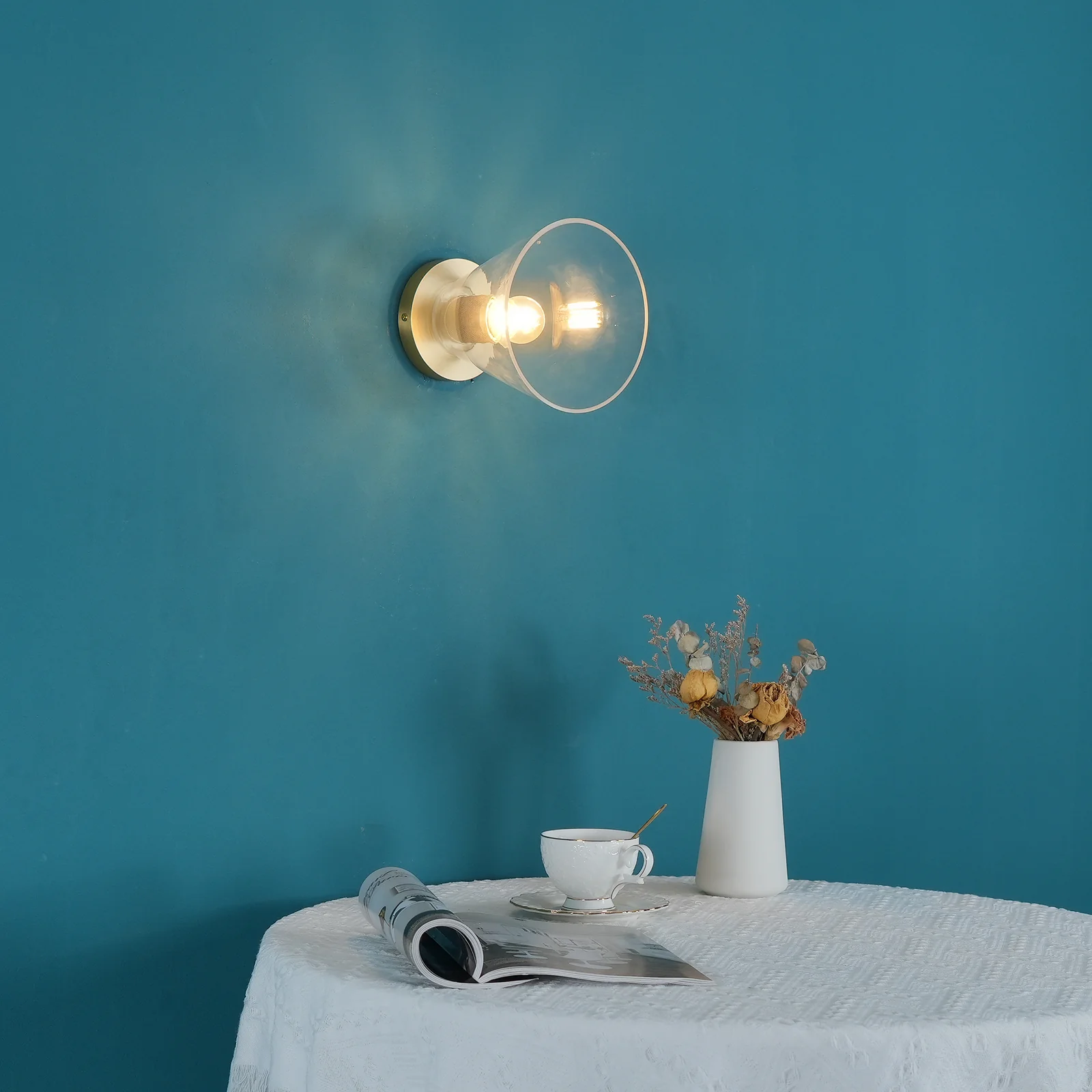 Потолочный светильник Simple Style Flush Mount - ∅12см x 18см, латунь