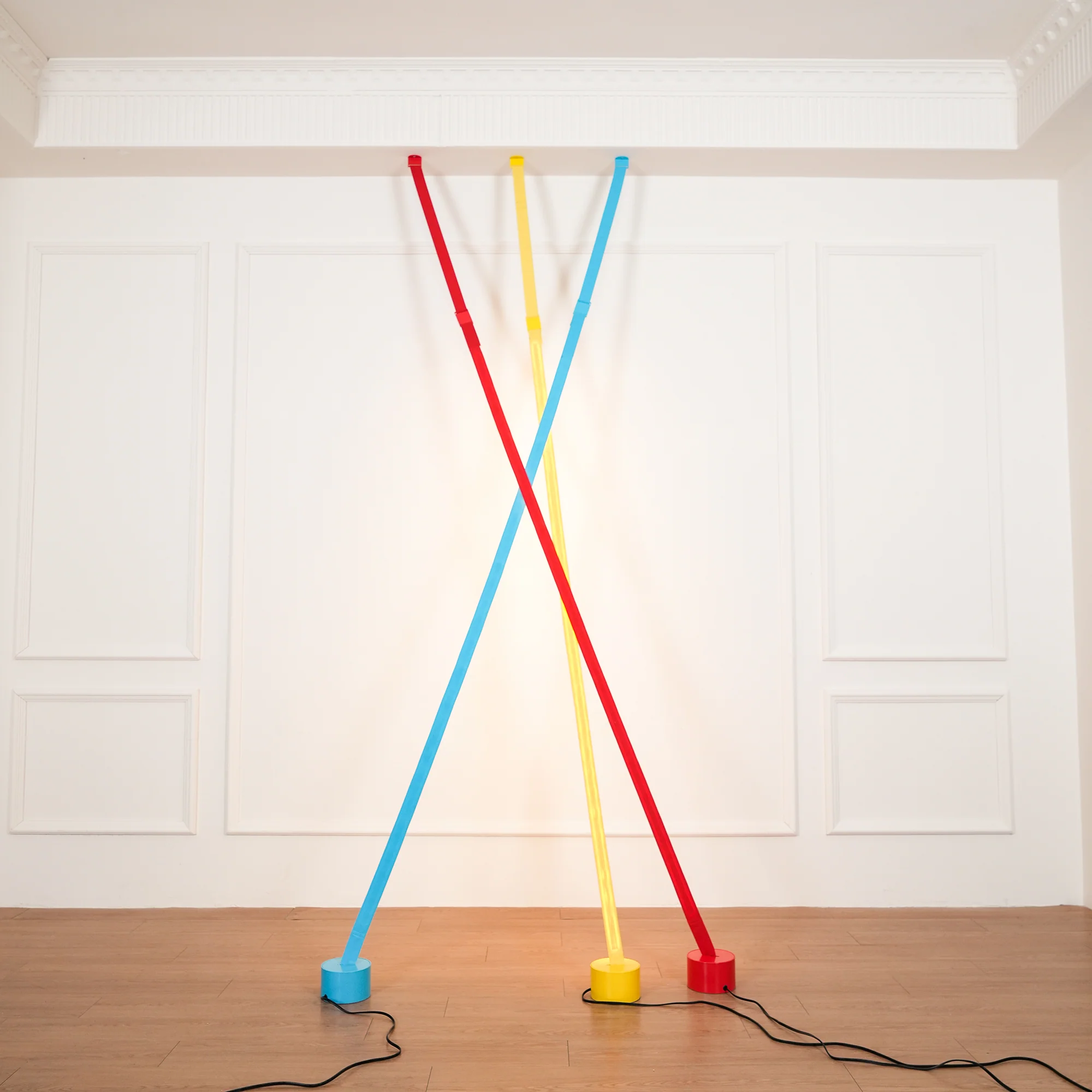 Торшер Elastica Arbitrary - ∅ 13см x 75-320см, черный