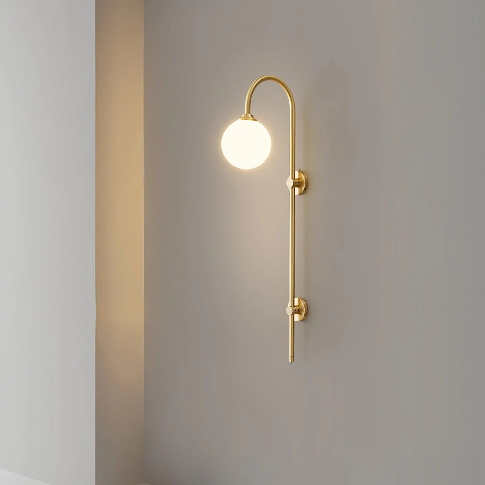 Настенный светильник Globe Brass - ∅15см x 120см, золотой, белый