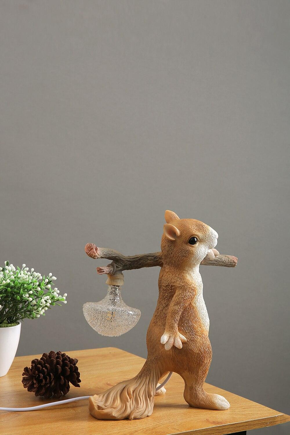 Настольный светильник Squirrel - ∅25см x 25см