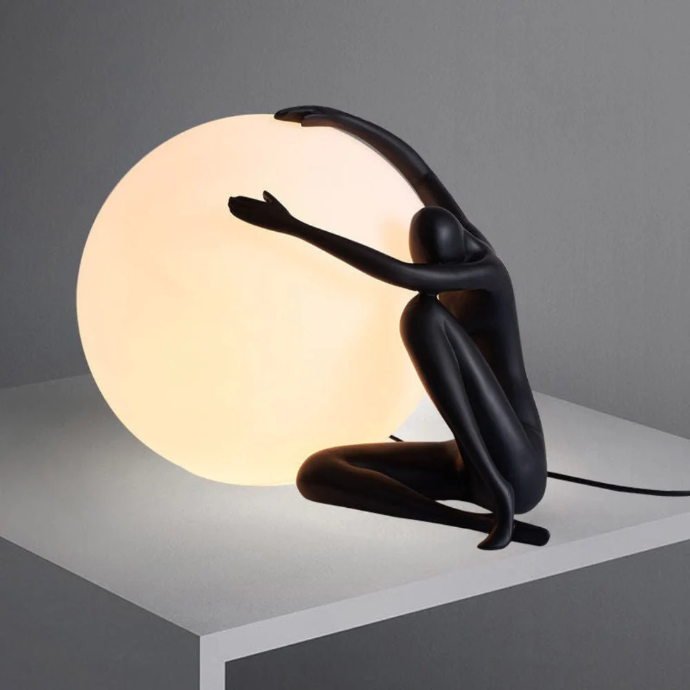 Настольный светильник Humanoid Ball Holding - ∅50см x 35см, красный