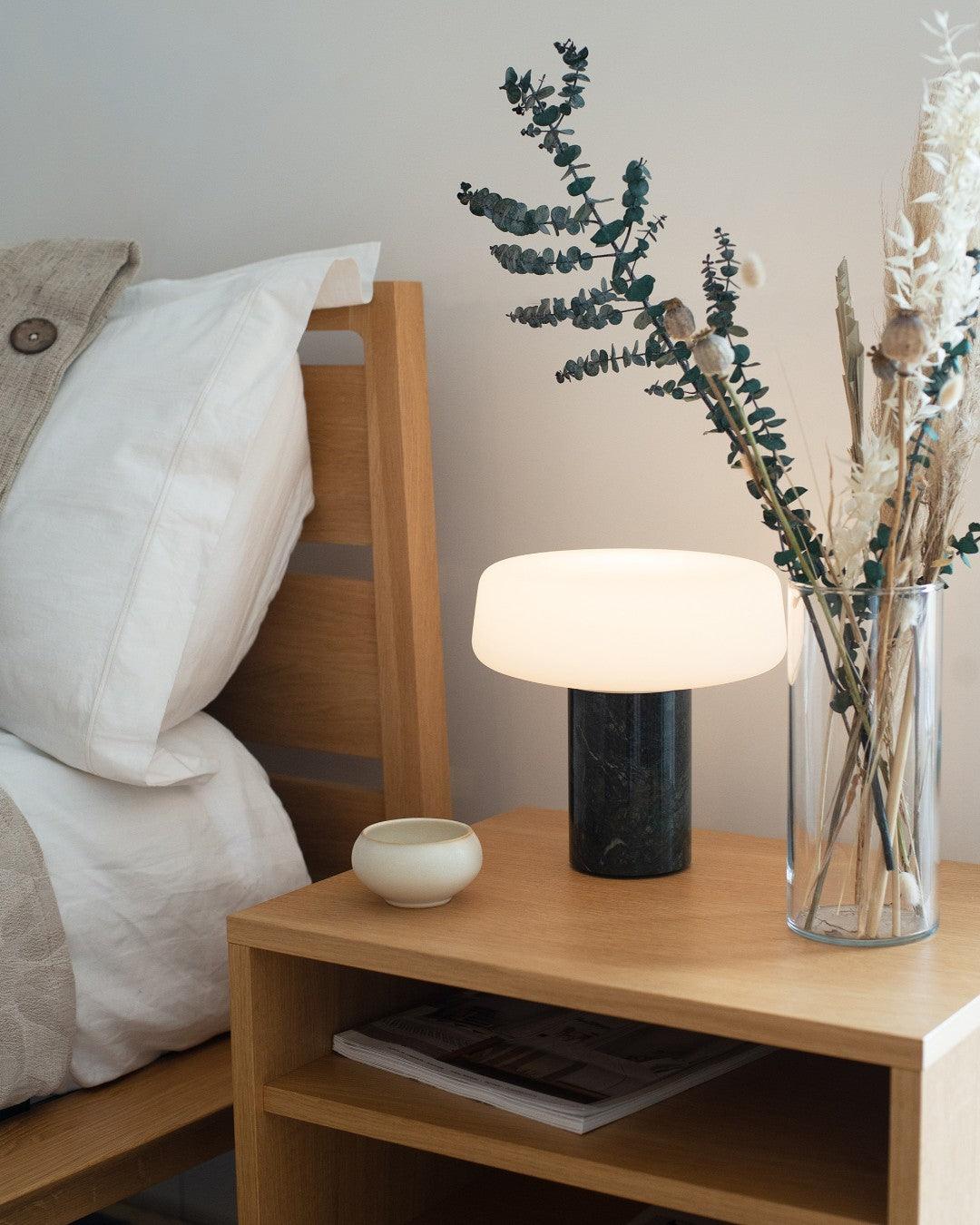 Solid Table Light - ∅ 11.8″ x H 12.5″ / Dia 30cm x H 32cm / White Marble +White / UK plug