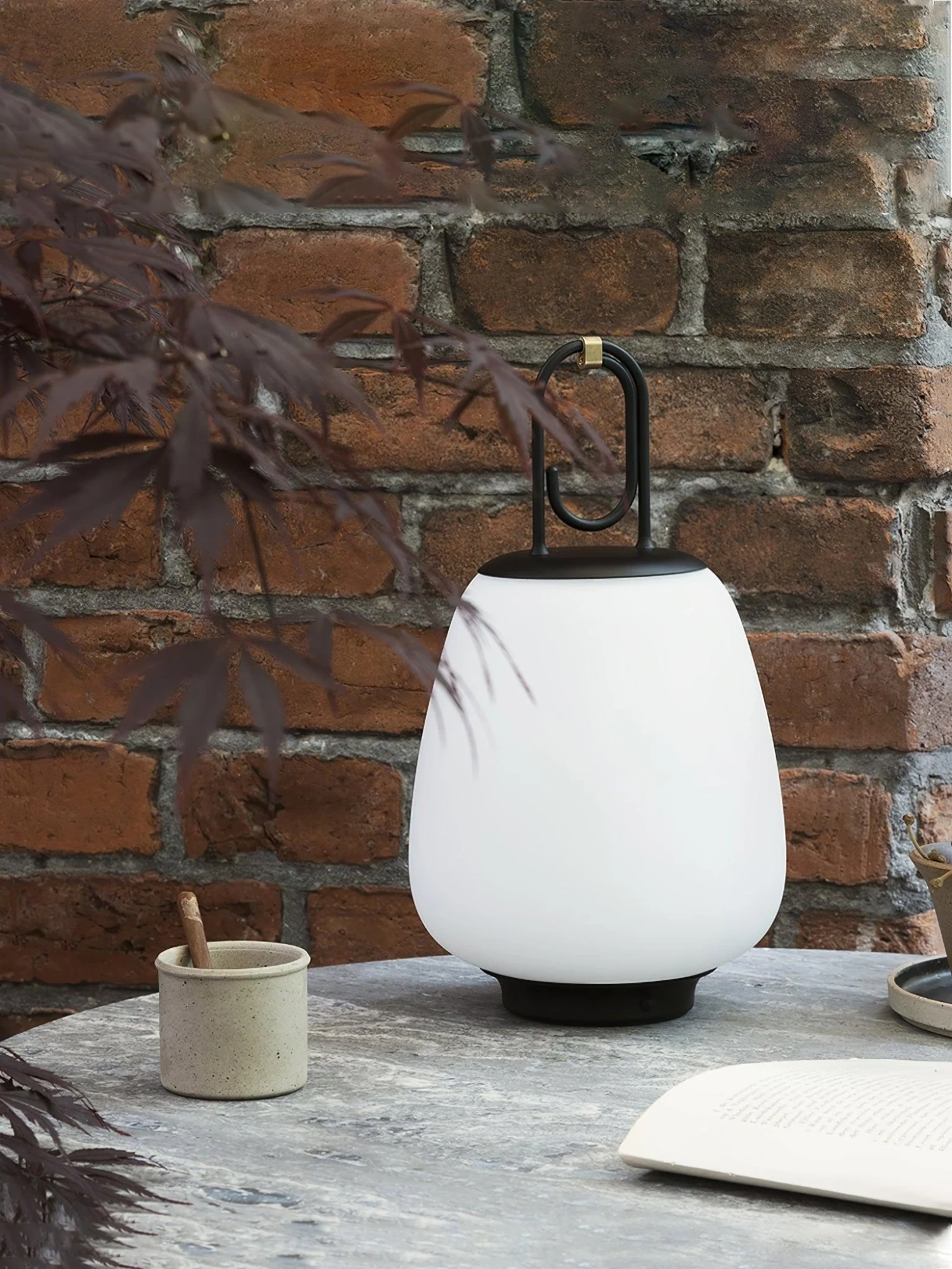 Настольный светильник Hyggelite Lantern - ∅16см x 28см, розовый, белый, холодный свет